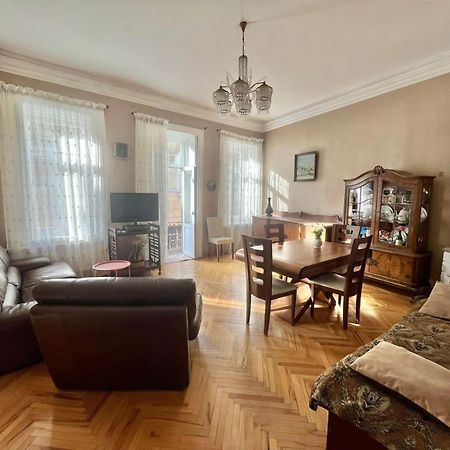 Apartment Down Town Group تبليسي المظهر الخارجي الصورة