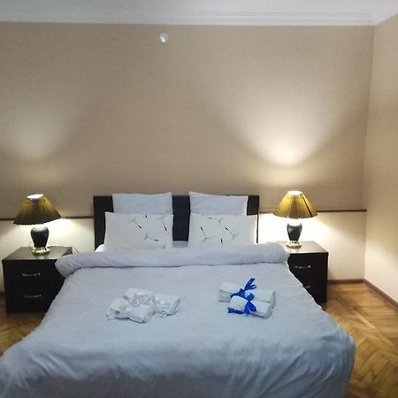 Apartment Down Town Group تبليسي المظهر الخارجي الصورة
