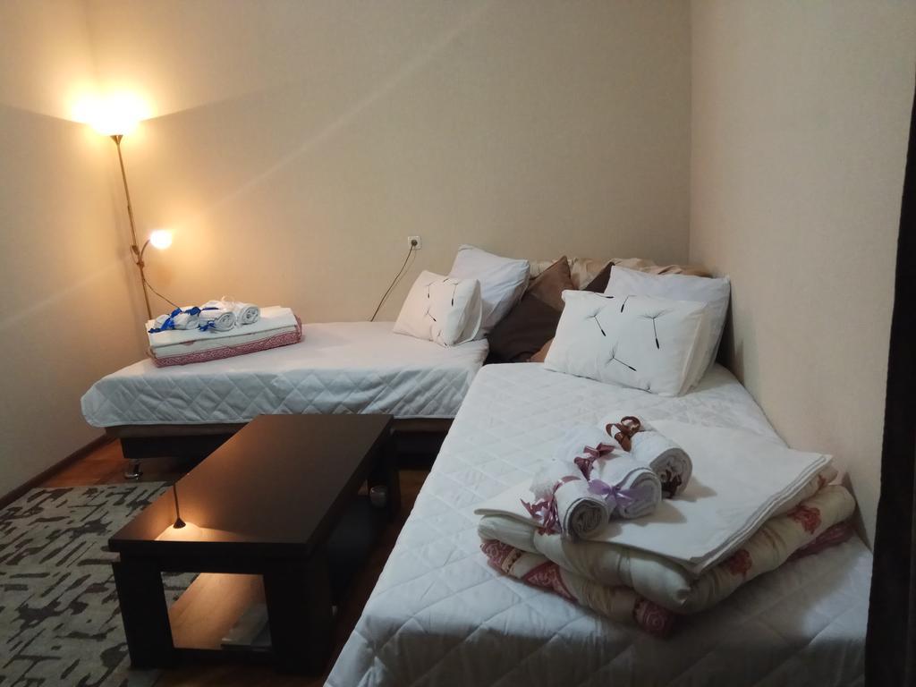 Apartment Down Town Group تبليسي المظهر الخارجي الصورة