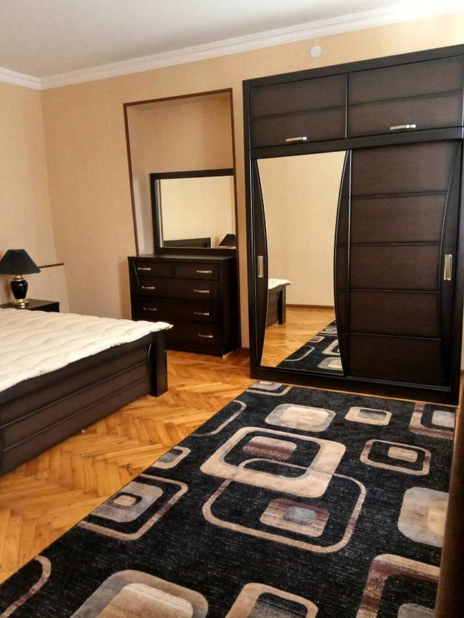 Apartment Down Town Group تبليسي المظهر الخارجي الصورة